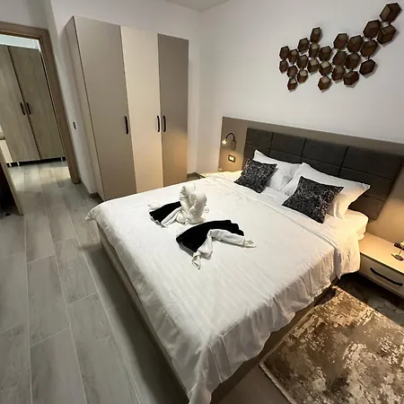 Zuzerto Nord 10 By Alezzi Apartmán Năvodari